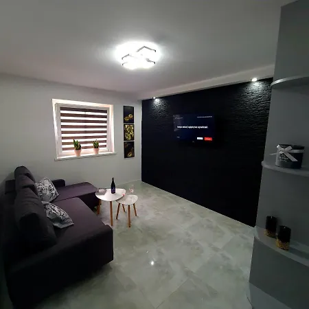 Apartament Przy Rondzie Kłodzko Esterno foto